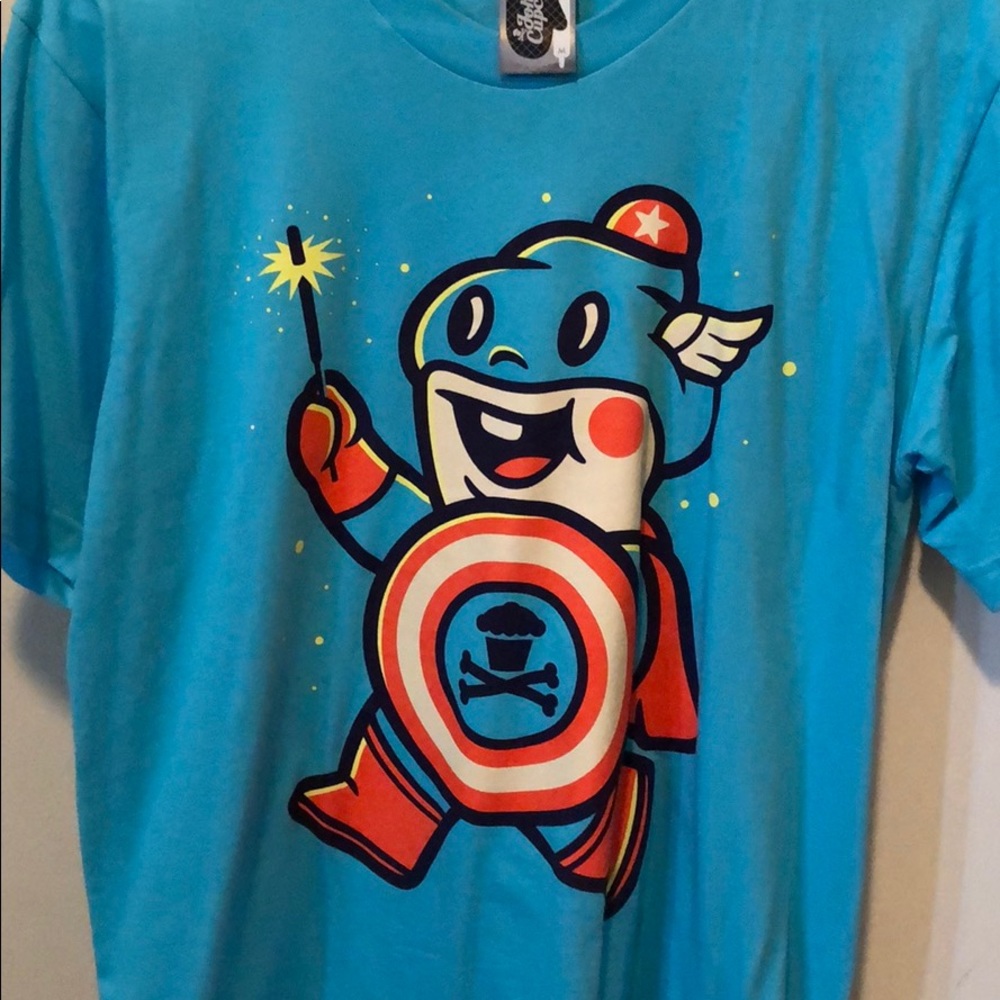 Johnny cupcakes x captain America